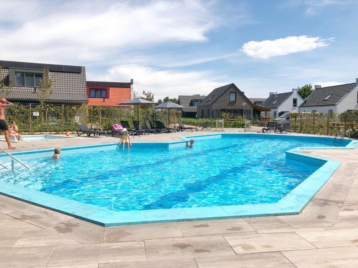 Chalet 550 Op Recreatiepark De Wielen Sint Maarten Exterior foto
